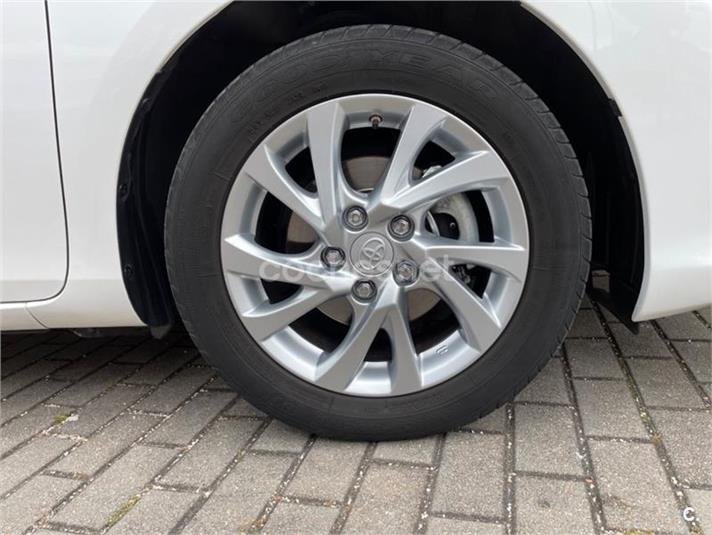 TOYOTA Auris 1.2 120T Active Business Plus 5p.