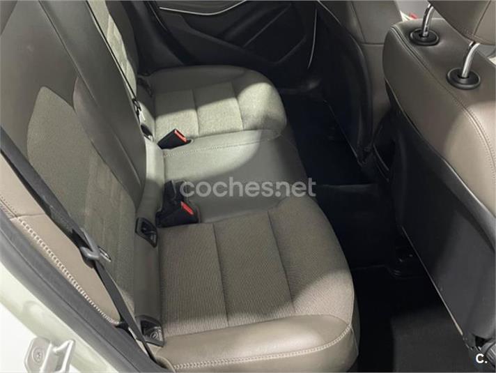 MERCEDES-BENZ Clase GLA 200 d Style 5p.